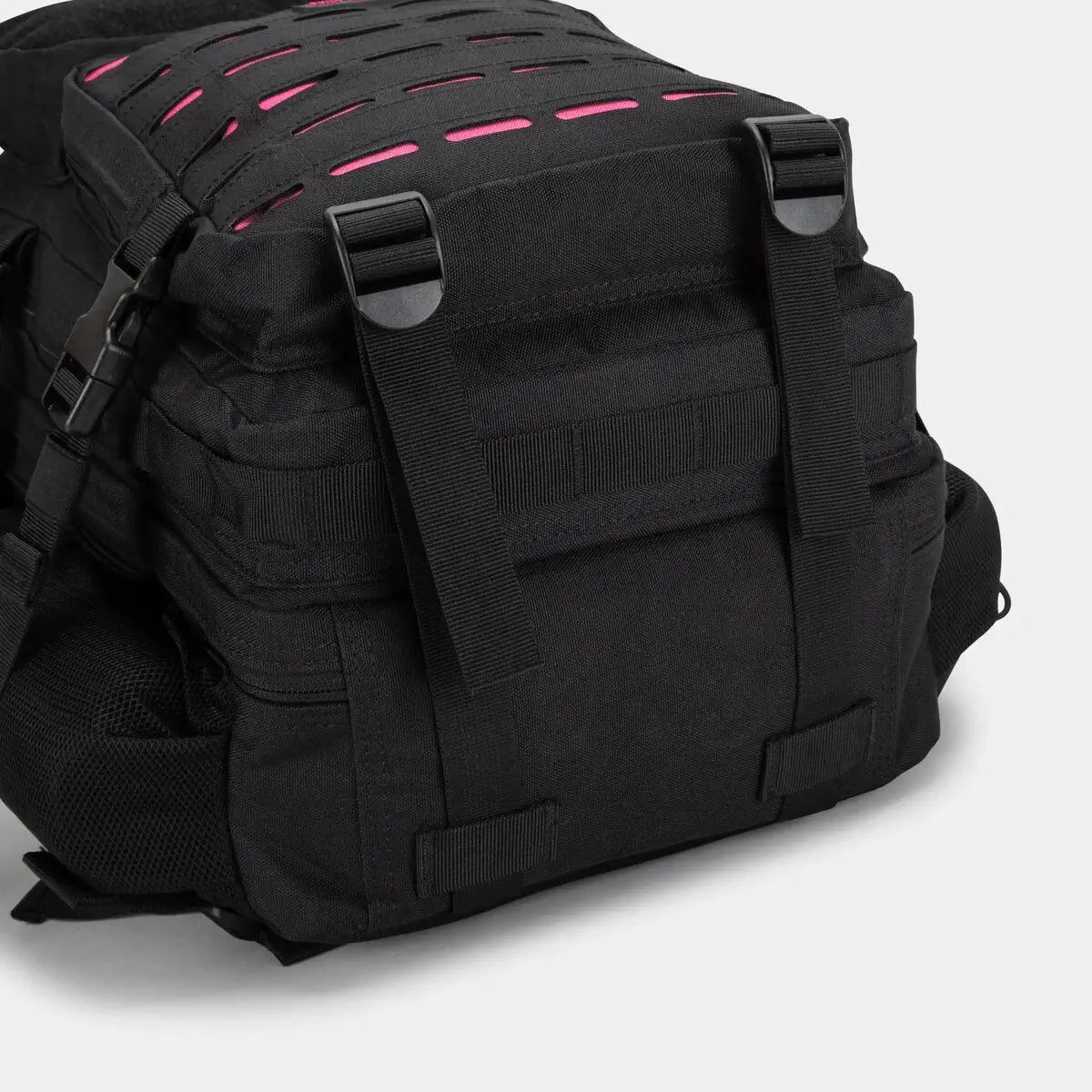 Gympack Pro 25L Negra y Rosa